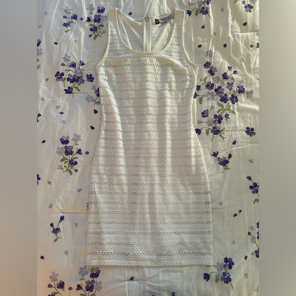 White Sleeveless Casual Bodycon Dress